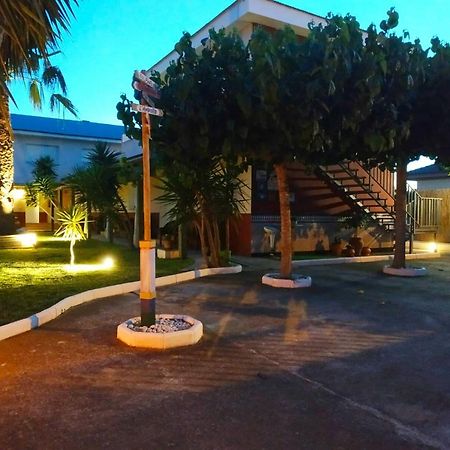 Casablanca El Petit Hotel เดลแตเบรอ ภายนอก รูปภาพ